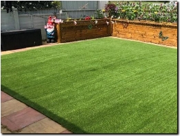 https://www.artificialgrassloughborough.com/ website